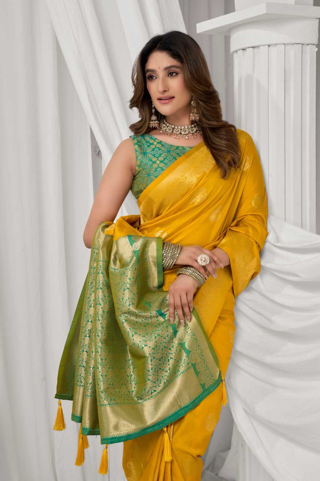 Gobuni Shraddha Soft Silk Heavy Saree