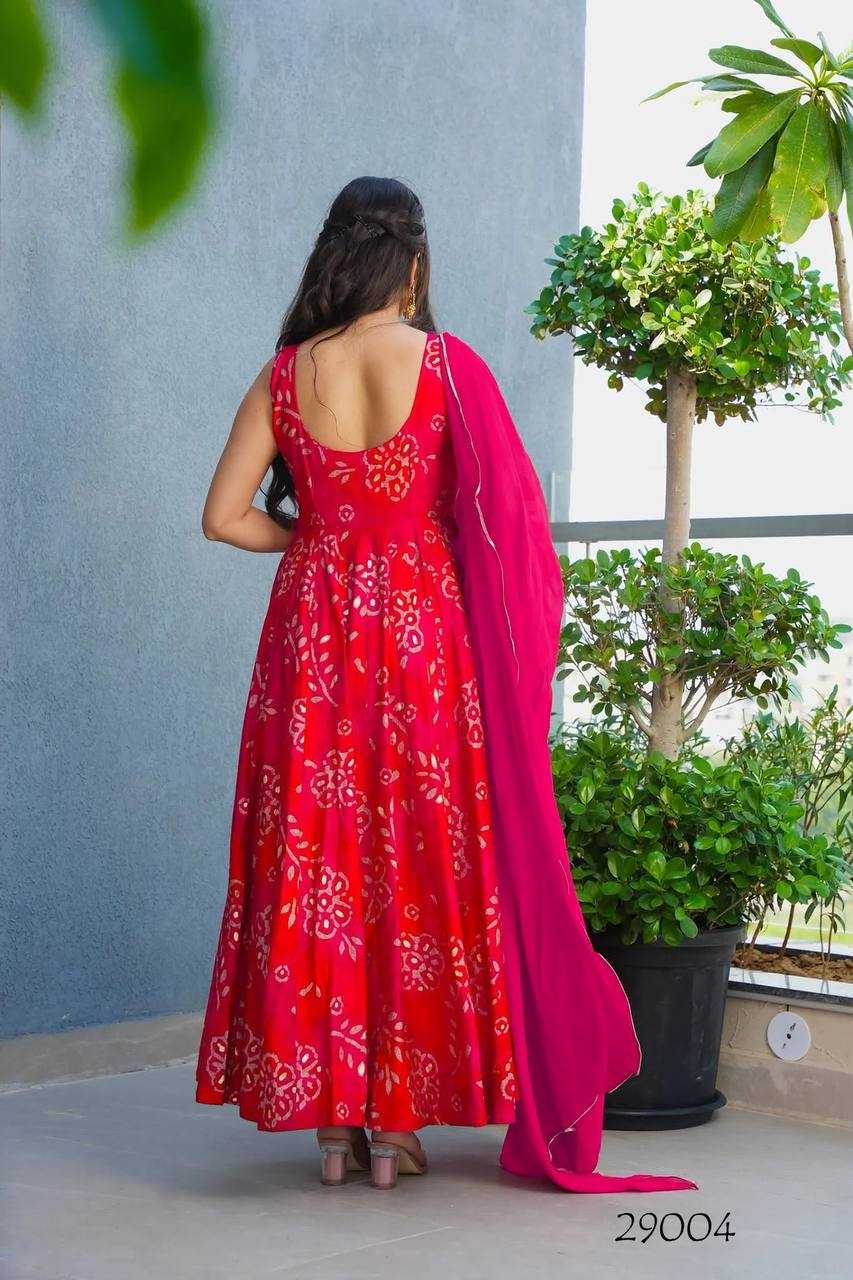 Lucaya Georgette Printed Gown