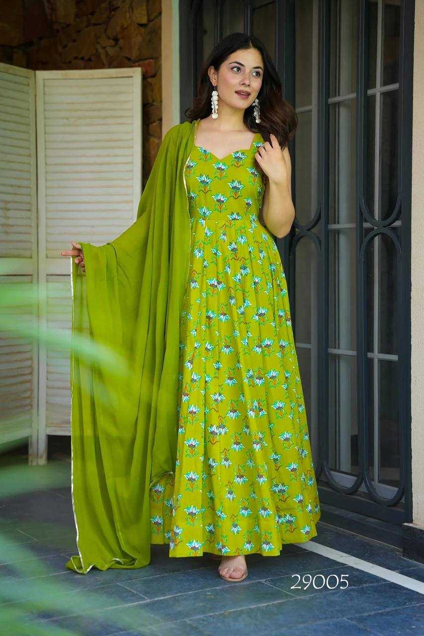 Lucaya Georgette Printed Gown