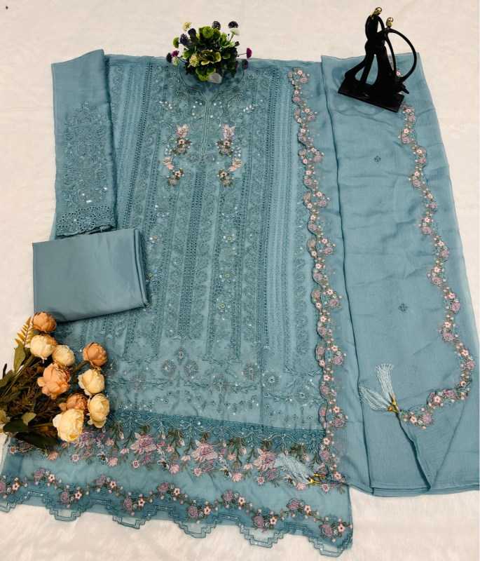 Maaria Chiffon Embroidery Suit