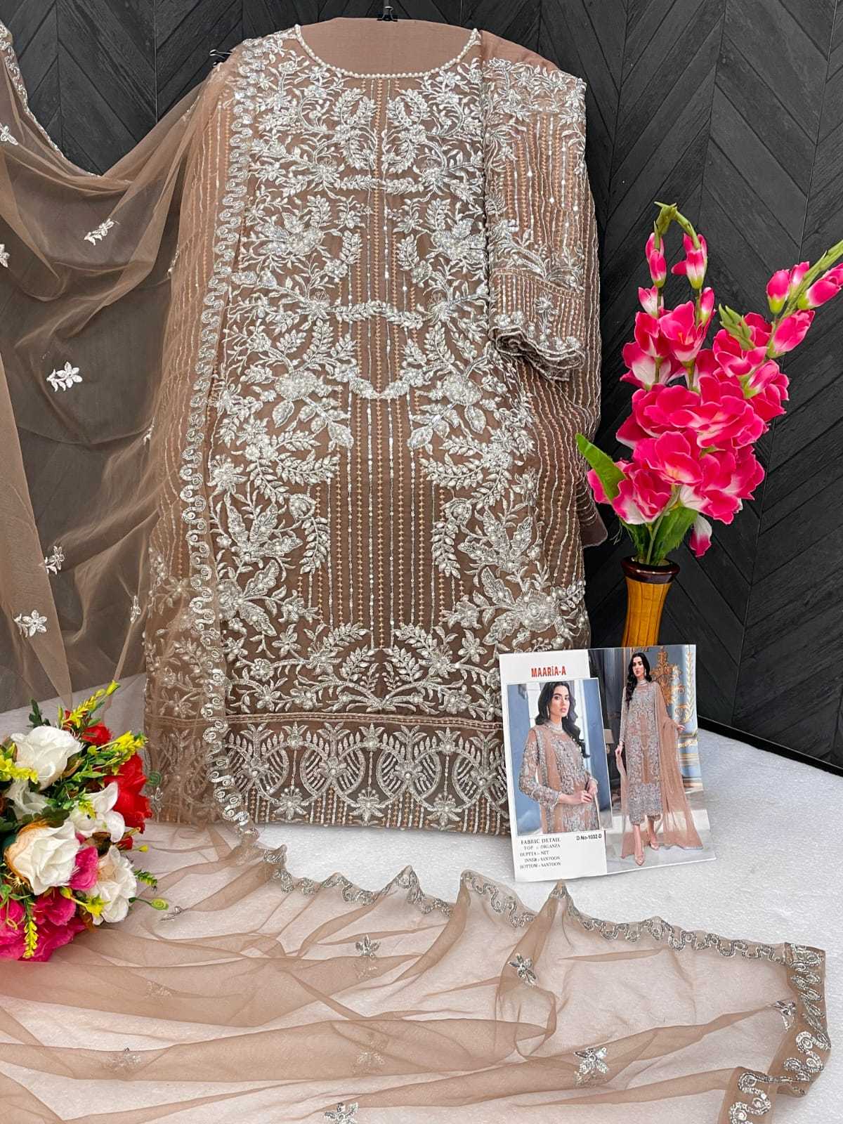 Maaria~a Organza Ladies Suit