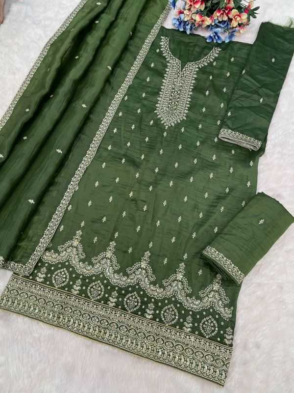 Heavy Silk Ladies Suit in Onion