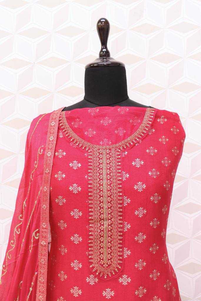 Ladies Suit