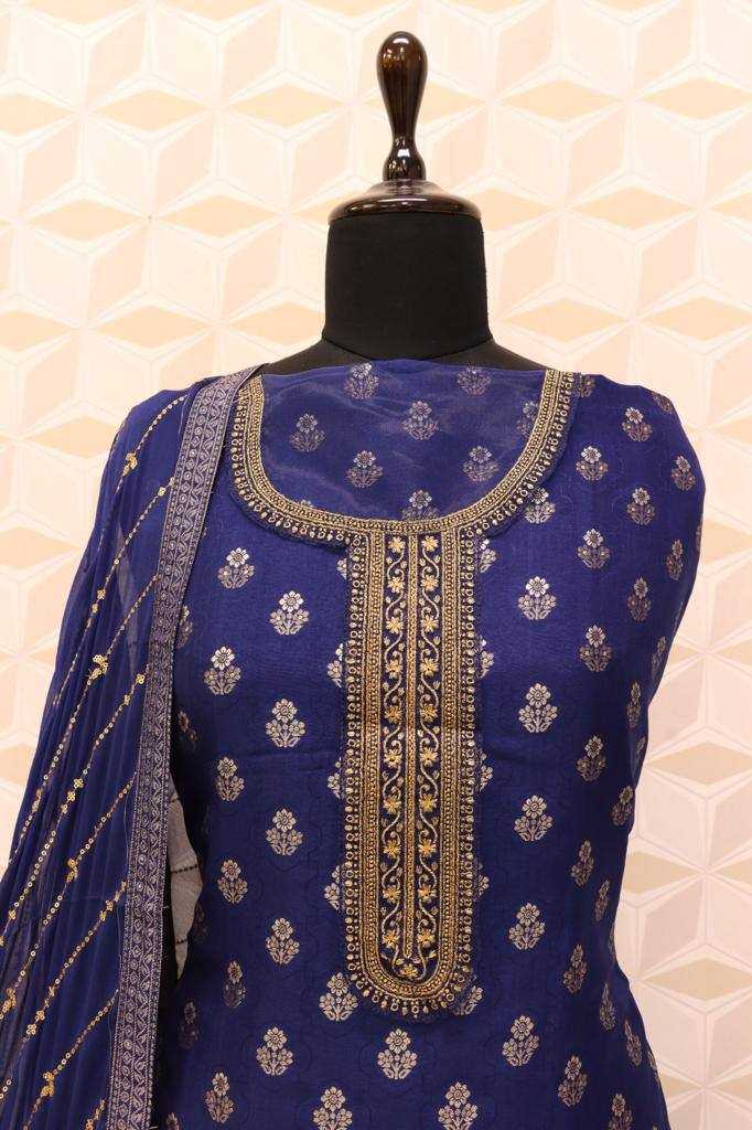 Ladies Suit