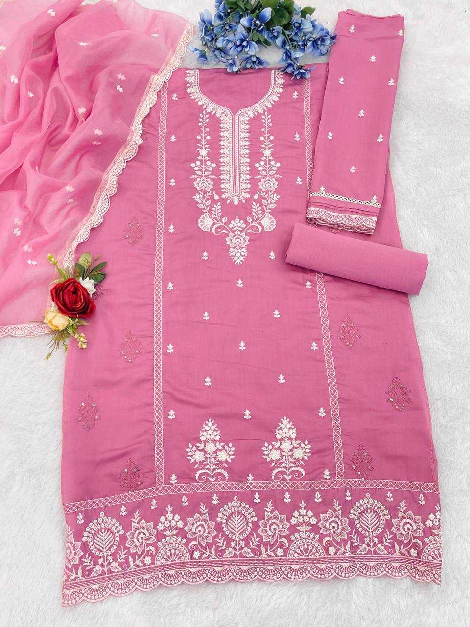 Ladies Suit