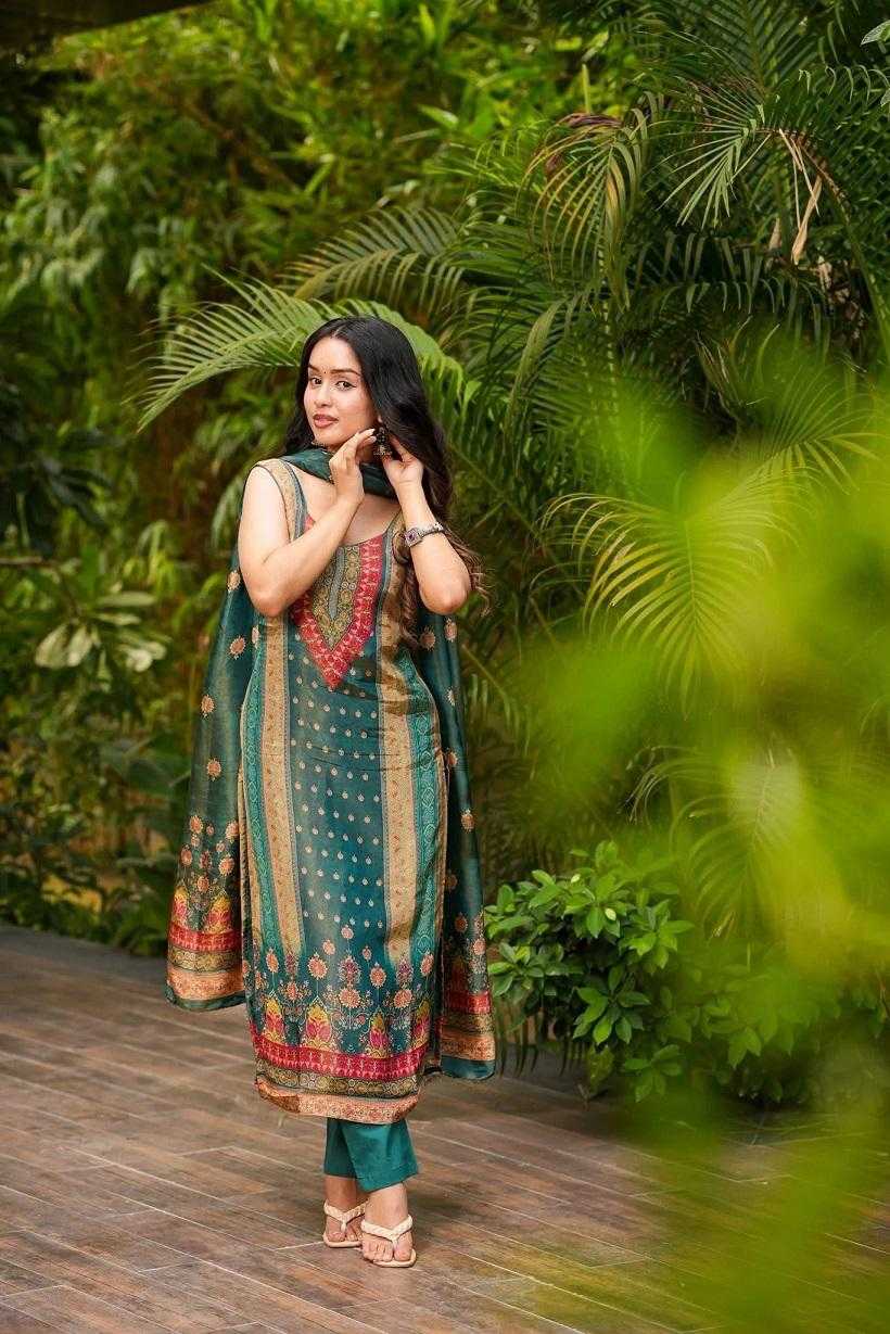Vanni Tussar Silk Ladies Suit