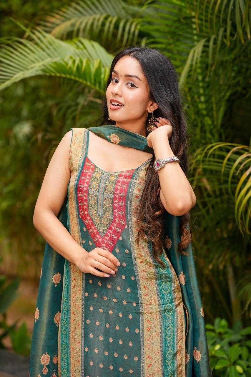 Vanni Tussar Silk Ladies Suit