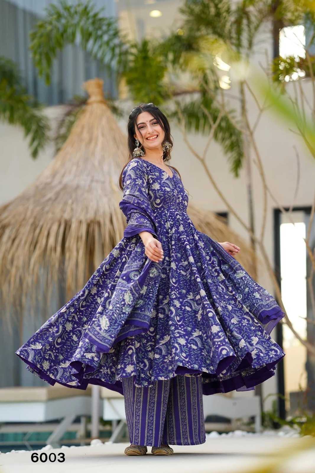 Vyoma Muslin Party Wear Kurti