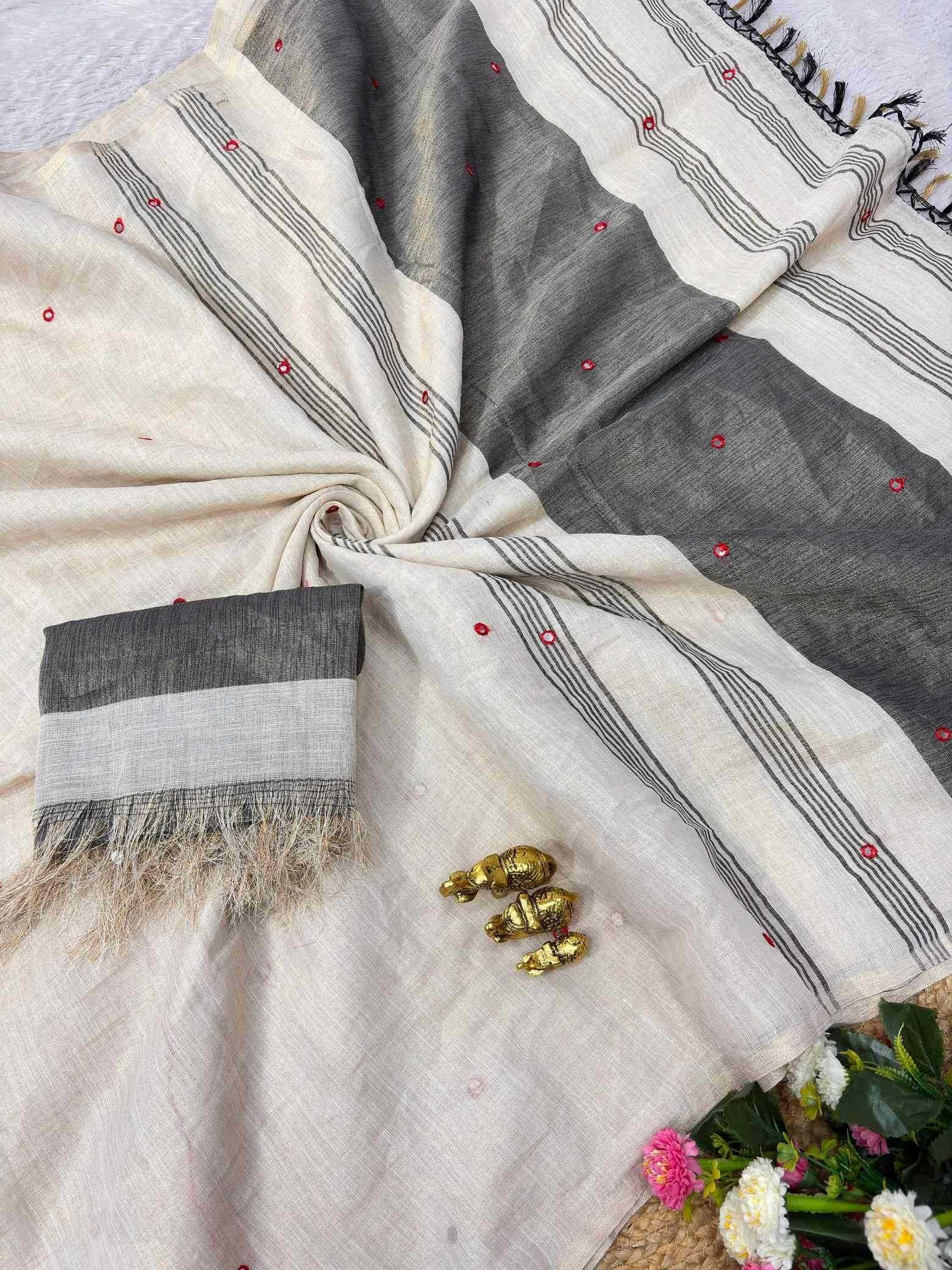 Linen Mirror Work Saree