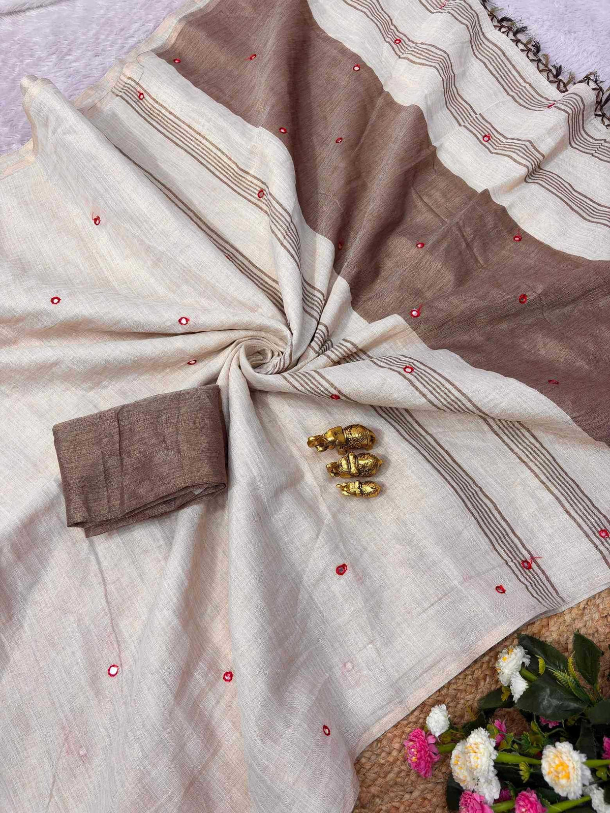 Linen Mirror Work Saree