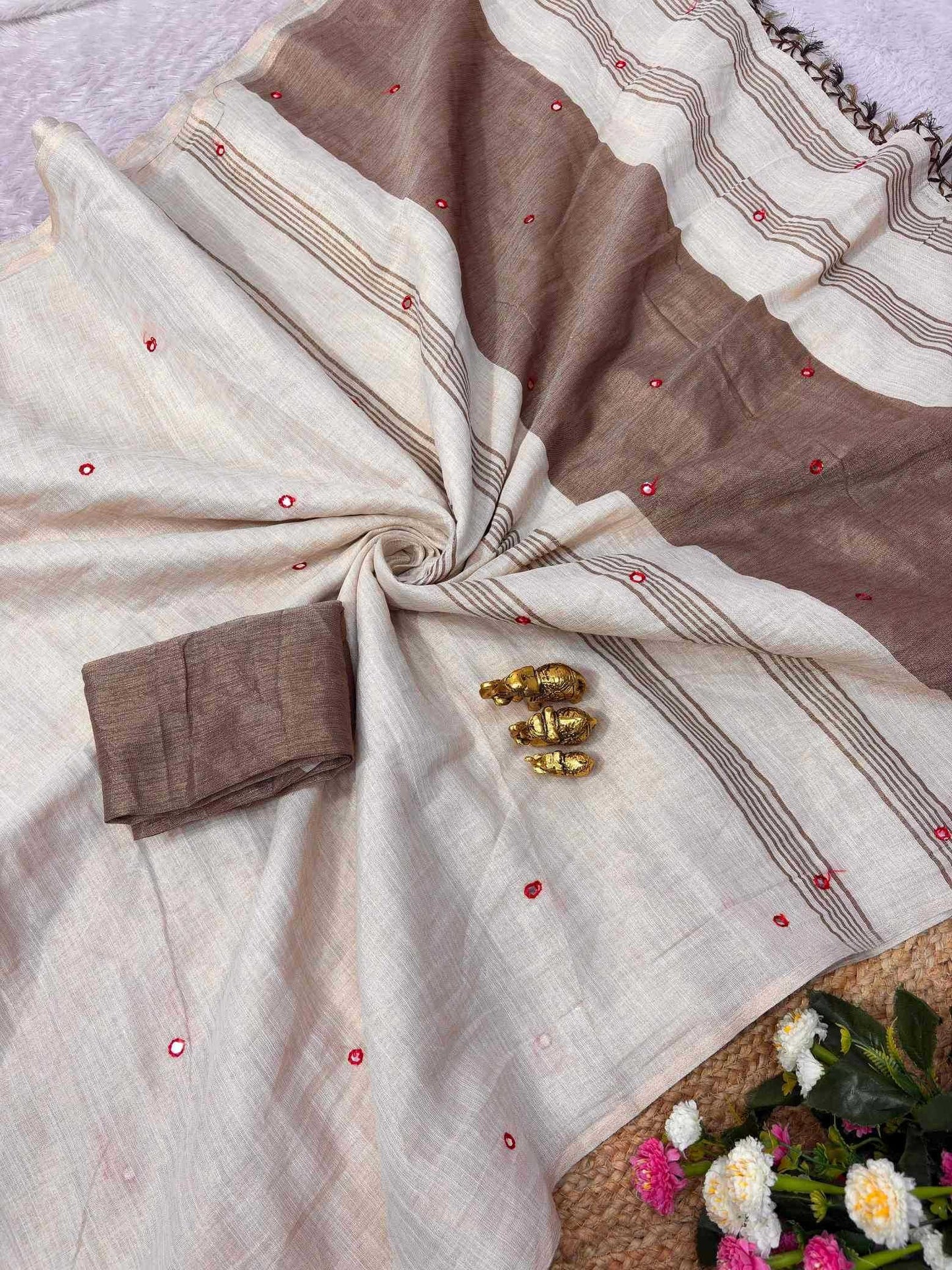 Linen Mirror Work Saree