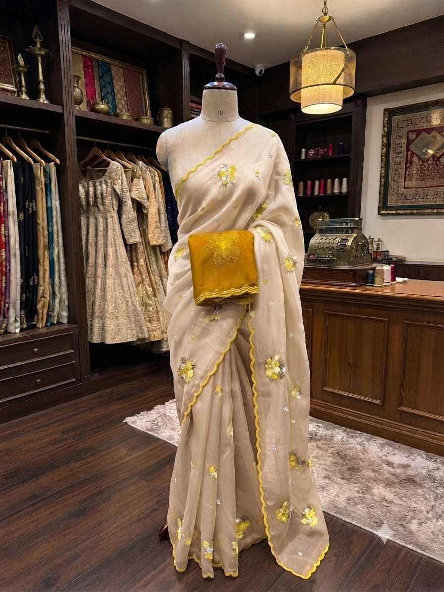 Crunchi Designer Saree in Off White