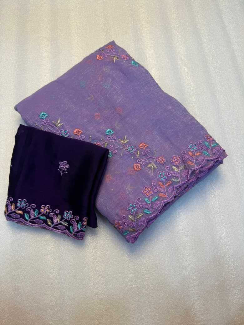 Crunchi Designer Saree in Baby Pink