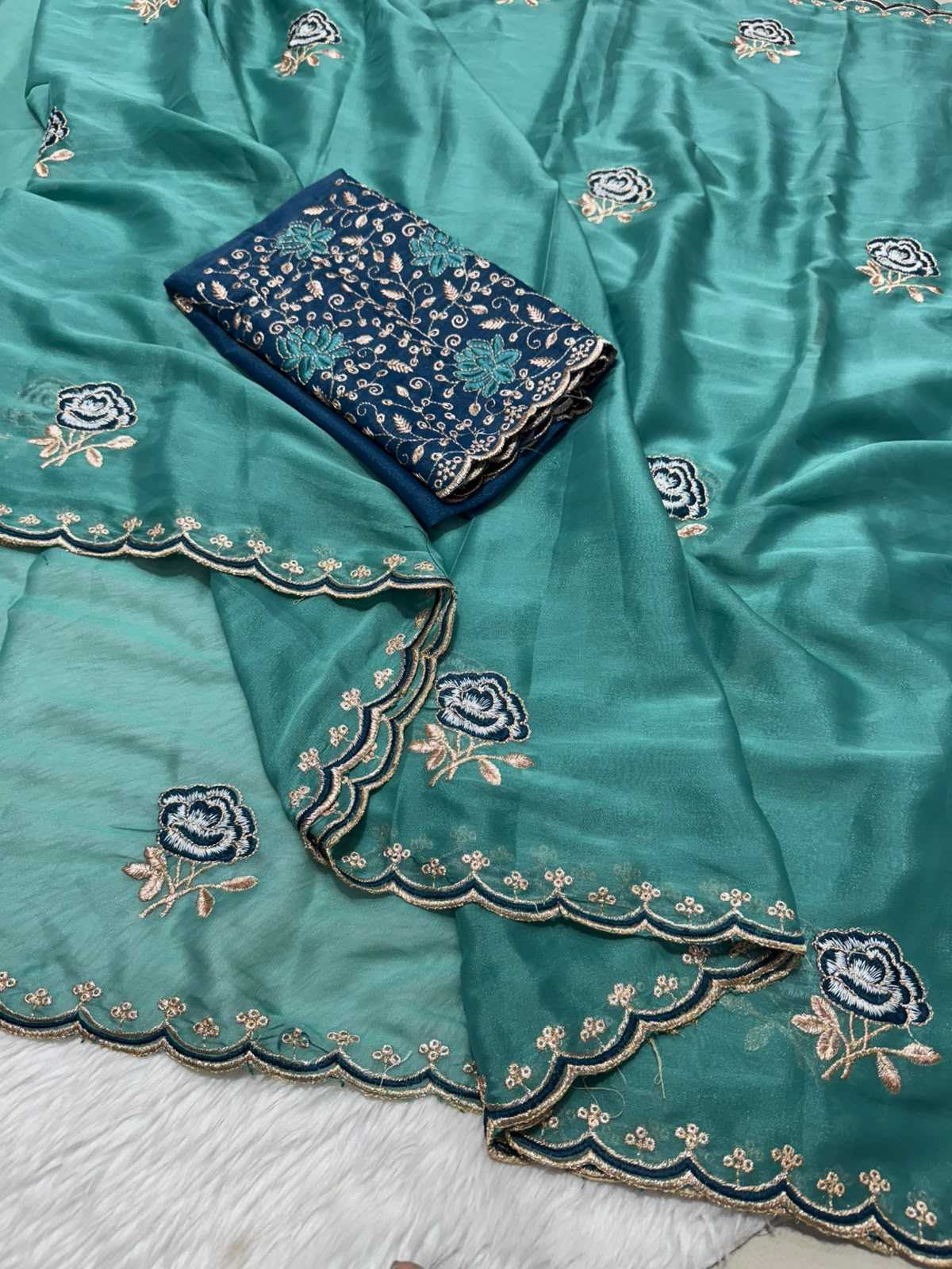 Aagamya Georgette Party Wear Saree