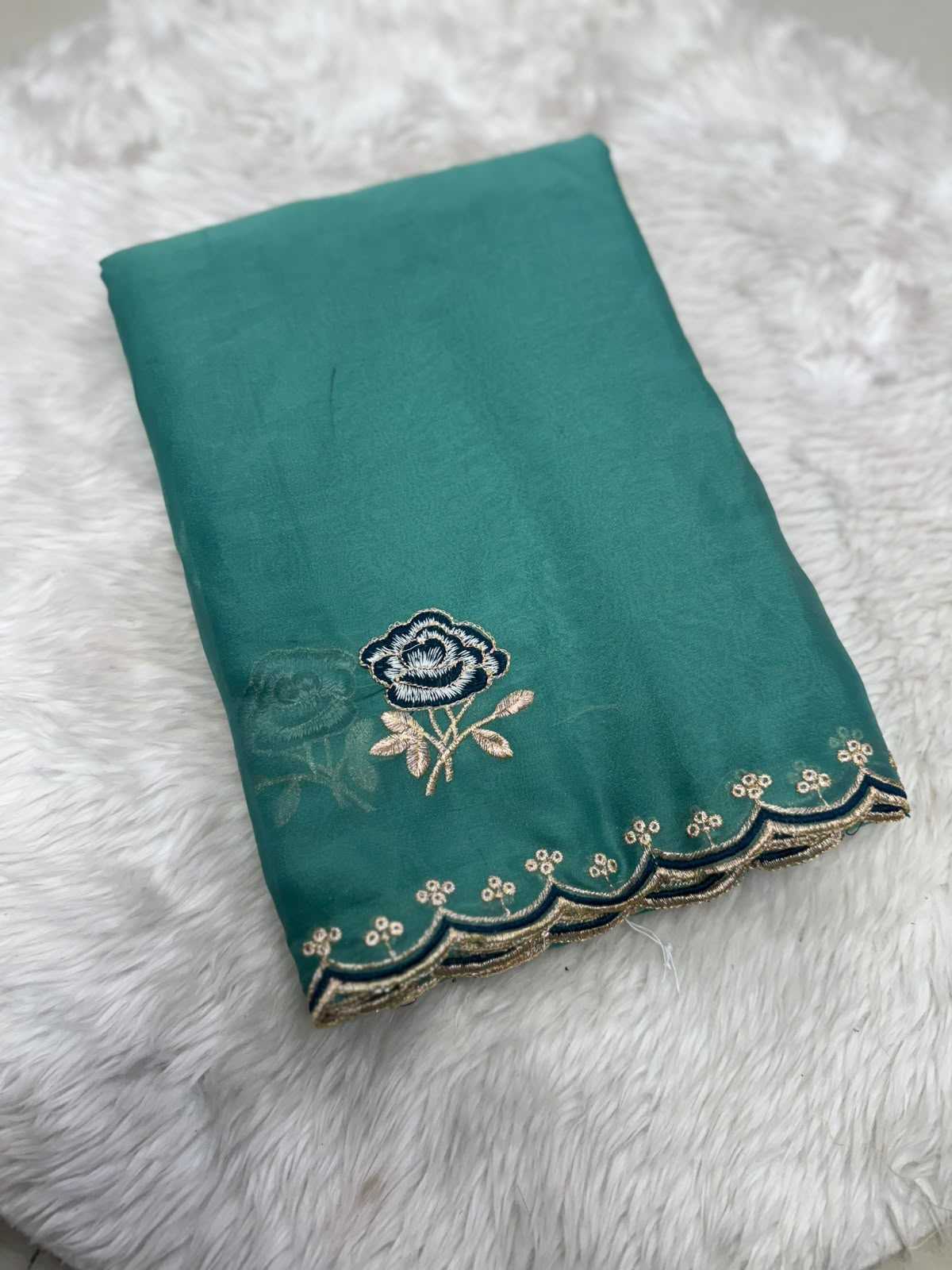 Aagamya Georgette Party Wear Saree
