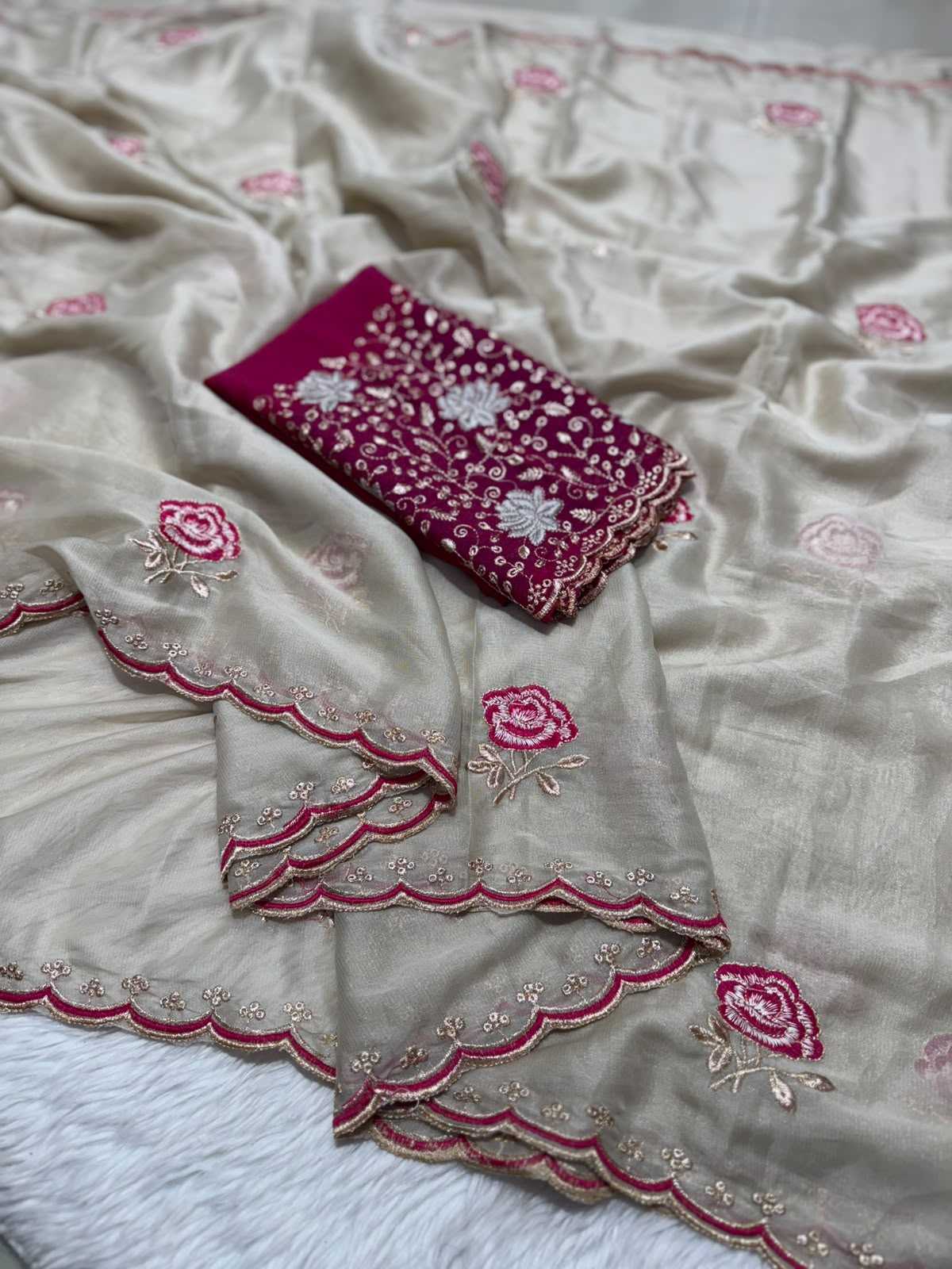 Aagamya Georgette Party Wear Saree