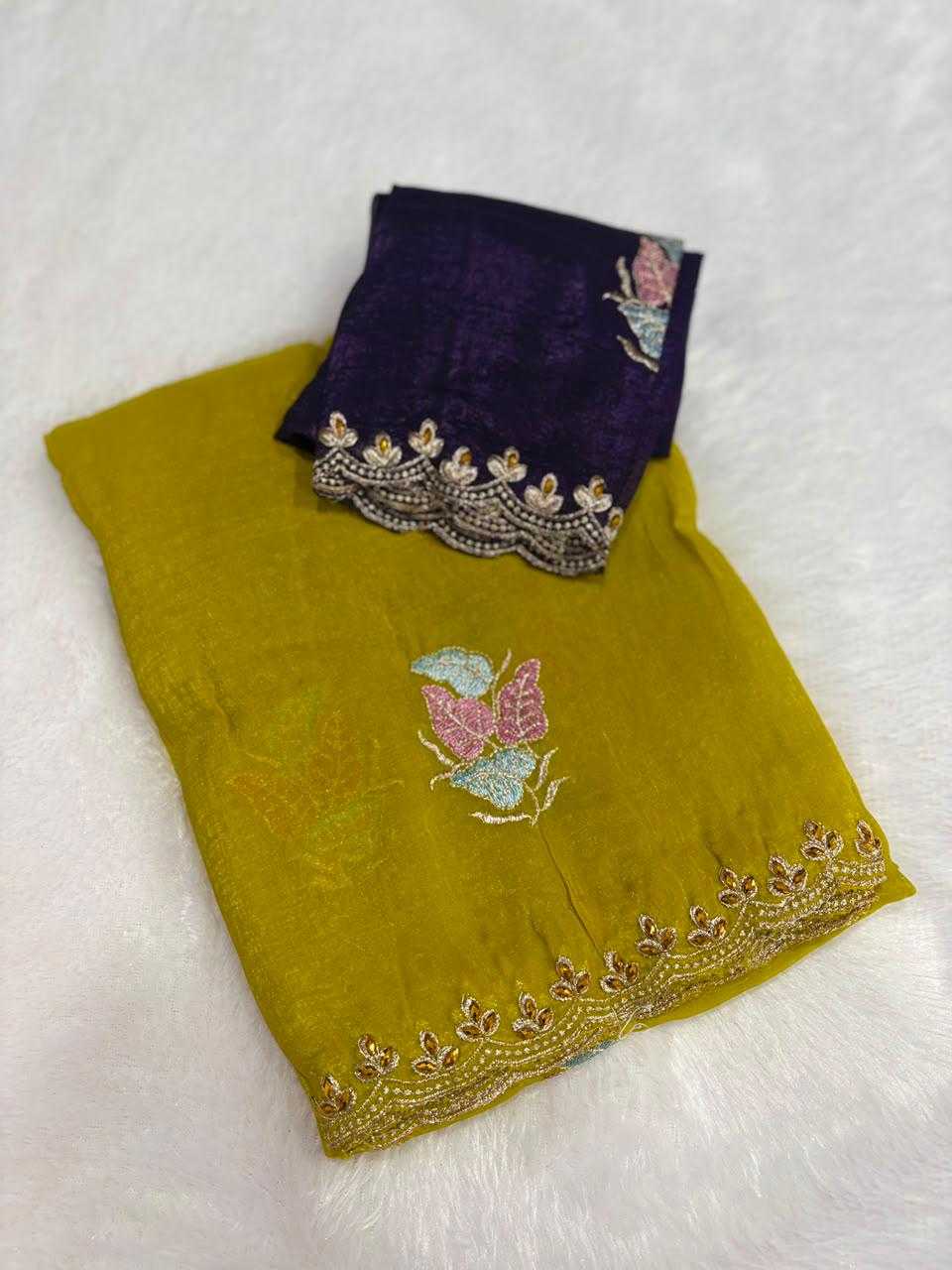 Pranvitha Crunchi Designer Saree