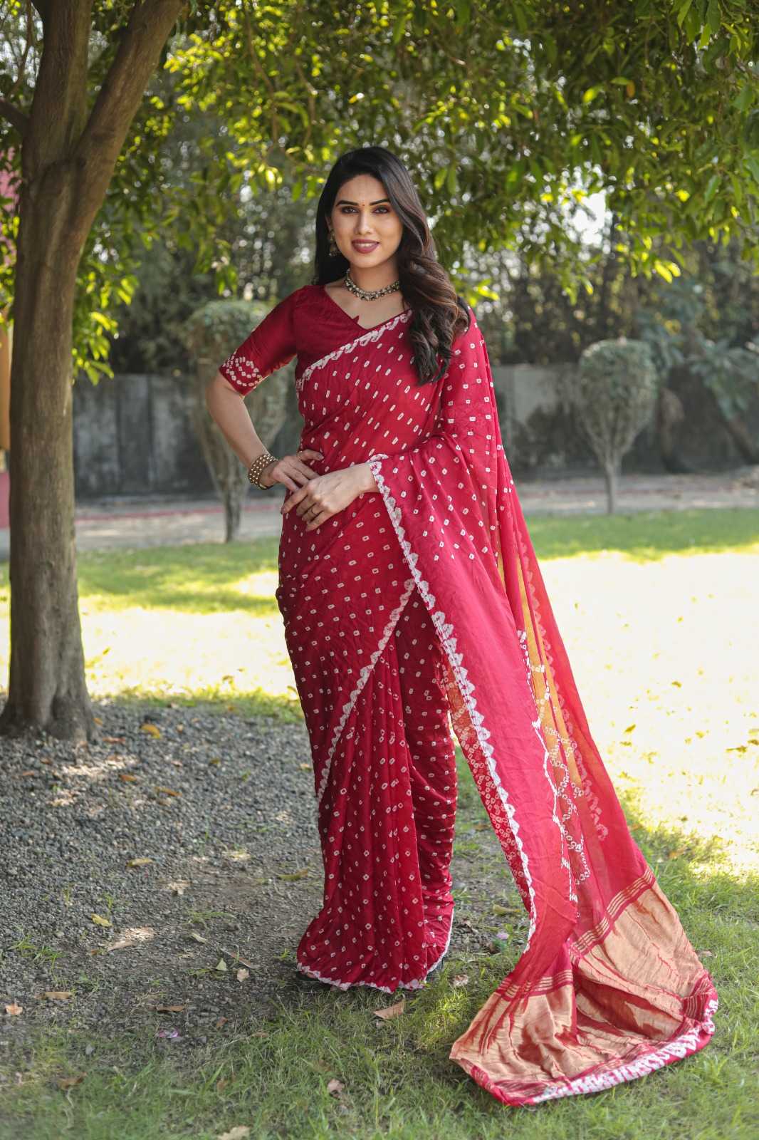 Bhanumati Pure Silk Bandhani Bandhej Saree