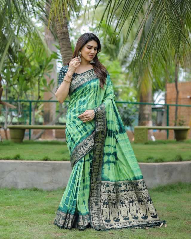 Rangavelly Dola Silk Bandhani Bandhej Saree