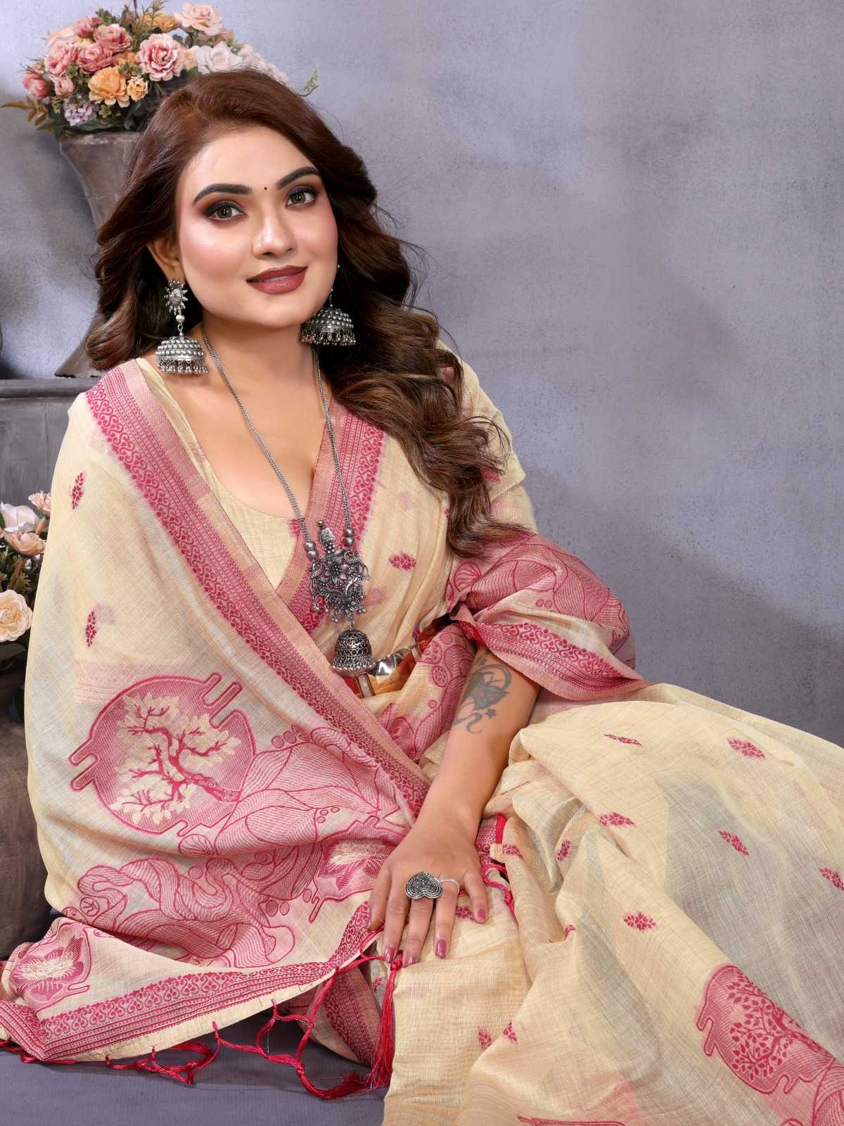 Tanvi Cotton Jacquard Saree