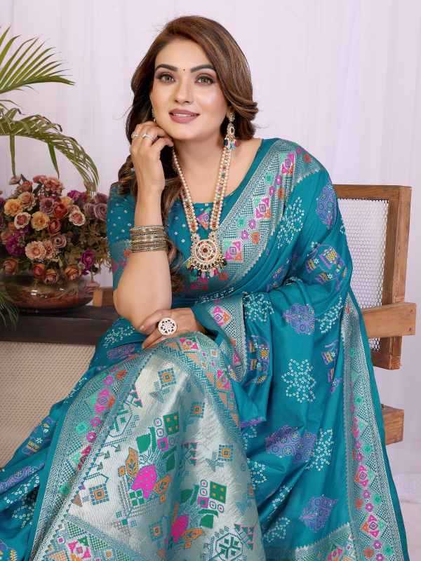 Zumkha Dola Silk Designer Saree