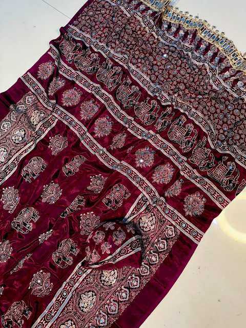Pure Silk Soft Saree in Red