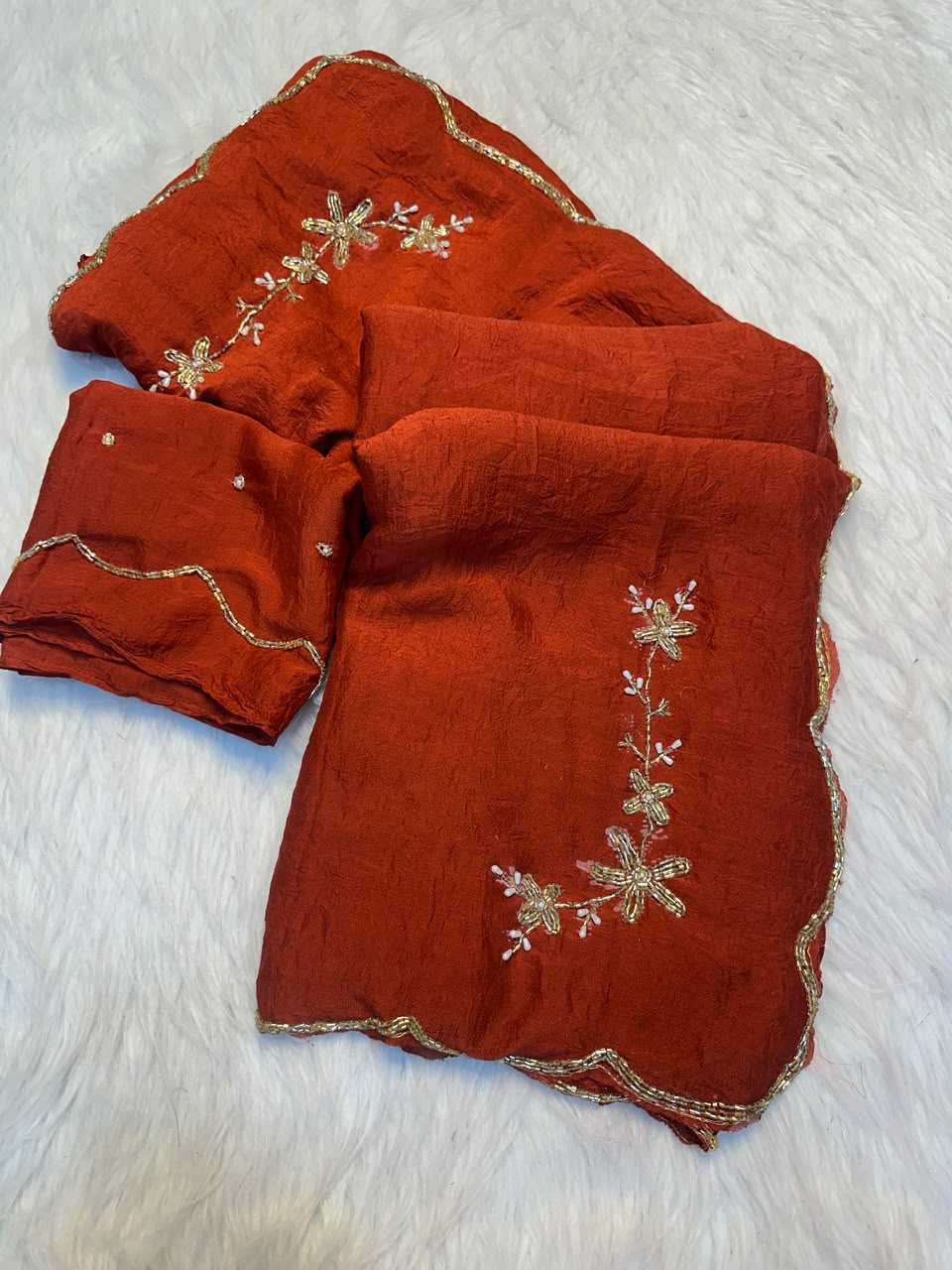 Rangoli Silk Soft Saree in Red
