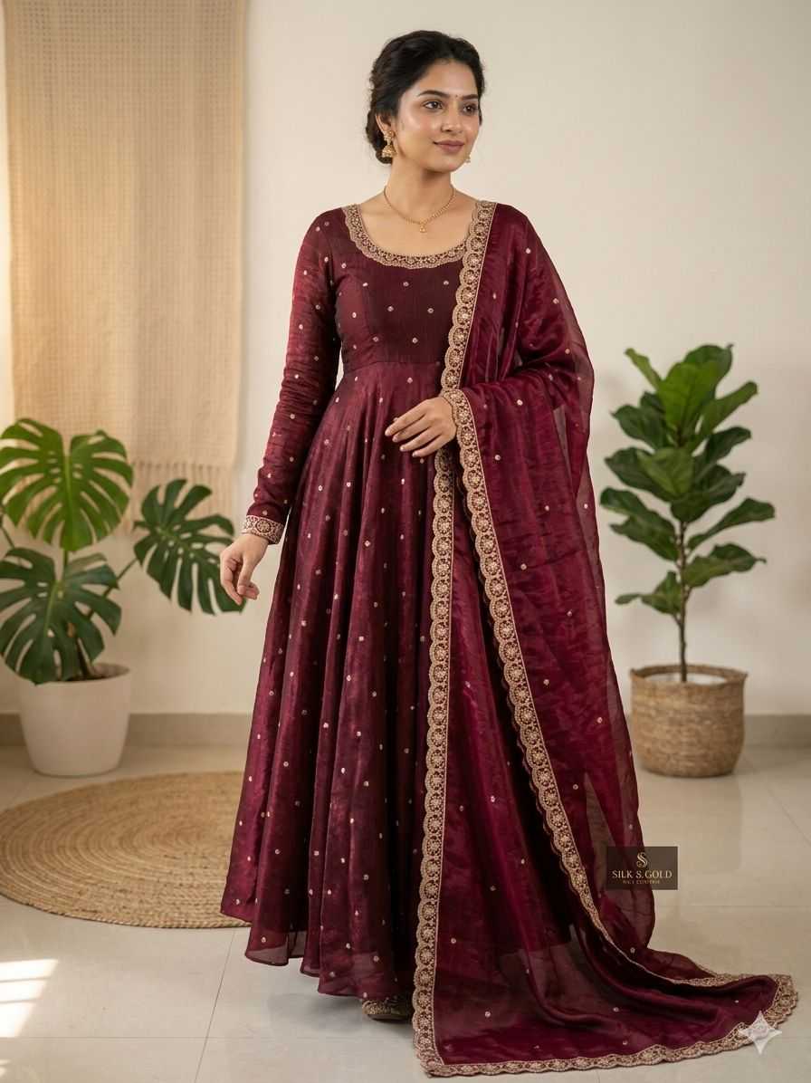 Space Silk Embroidery Gown