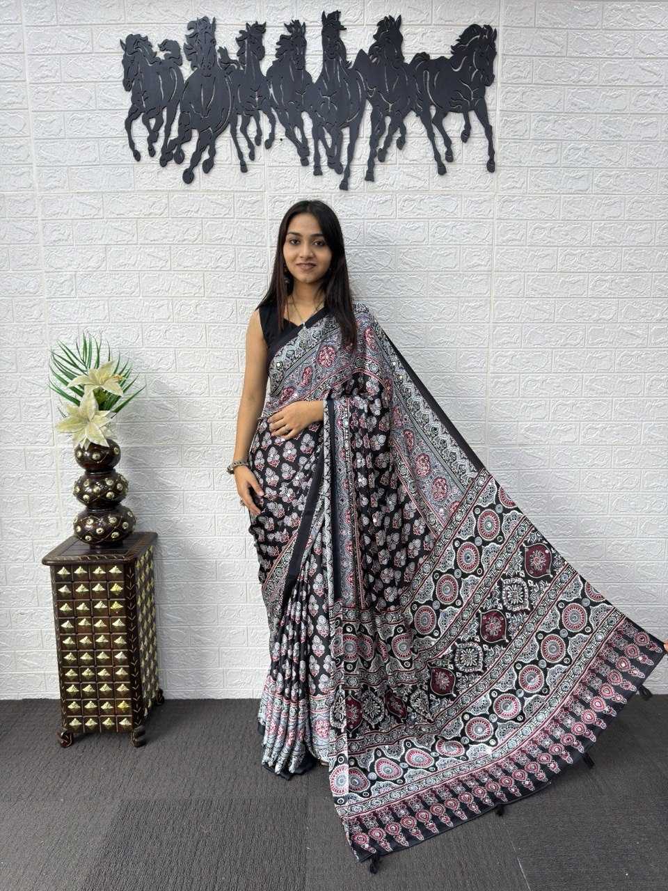 Japan Sartin Printed Saree 3202