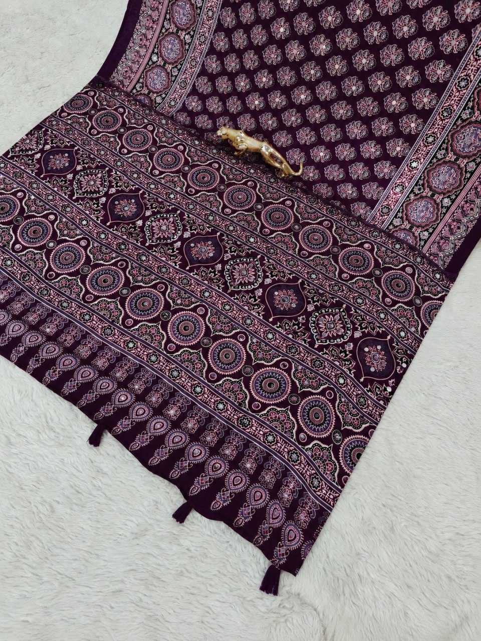 Japan Sartin Printed Saree 3202