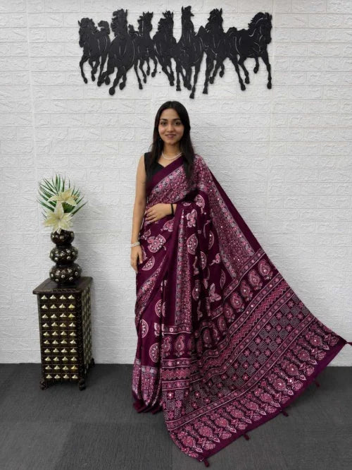 Japan Sartin Printed Saree 3204