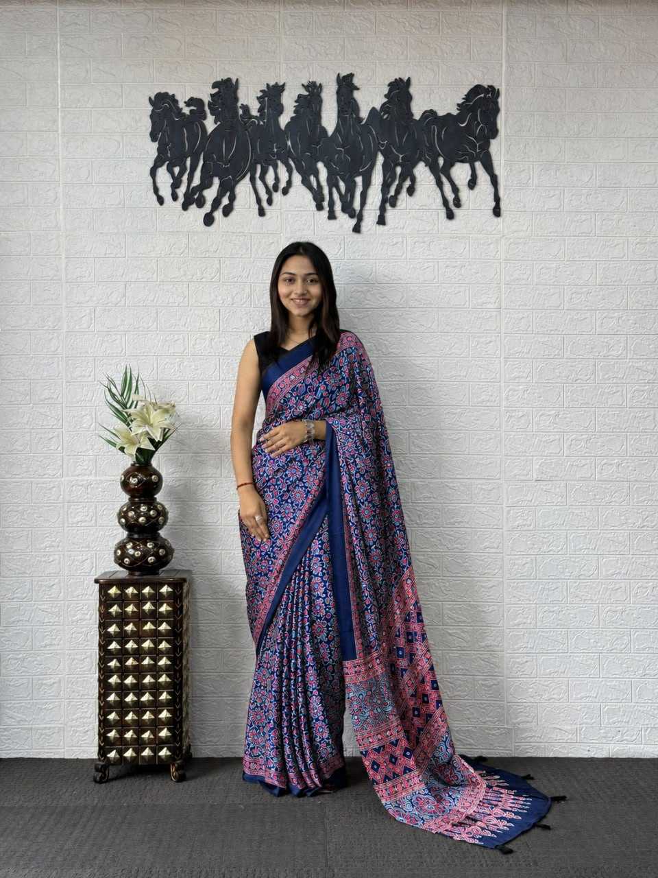Japan Sartin Printed Saree in Rani