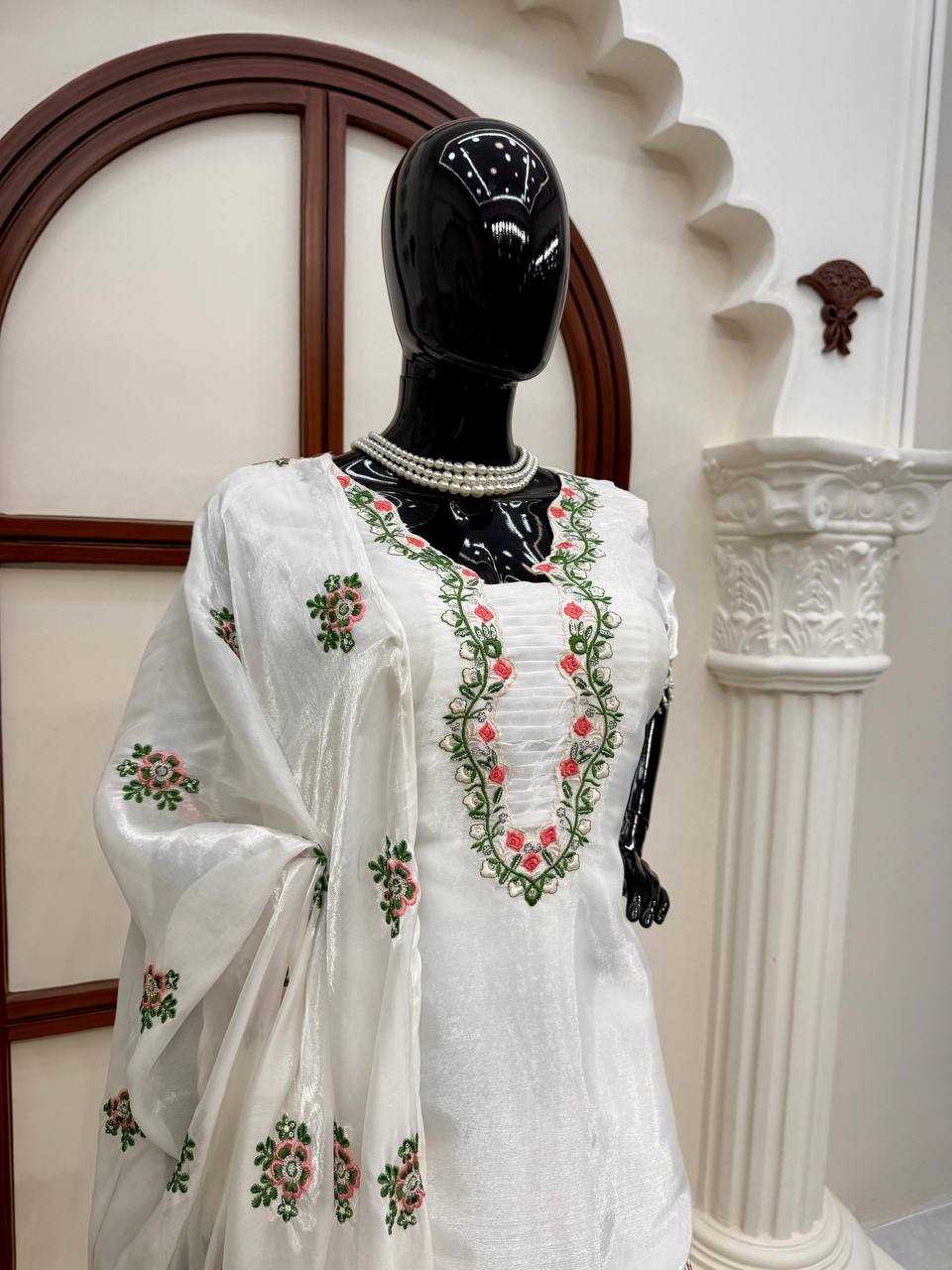 Fendy Palazzo Suit