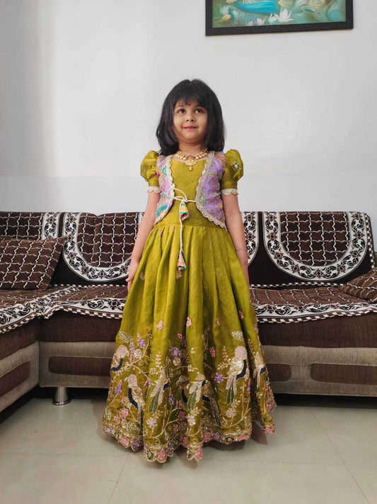 Kin Space Silk Kids Gown