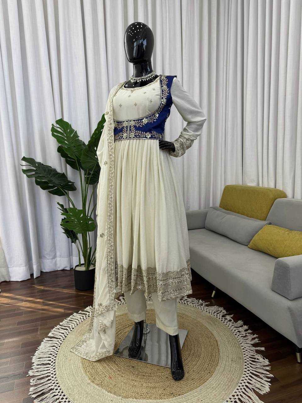 Chinon Silk Cotton Suit