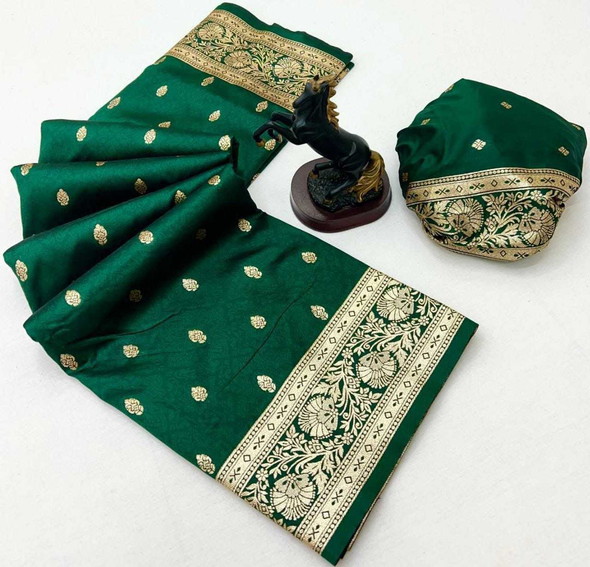 Banarasi Soft Silk Zari Border Saree