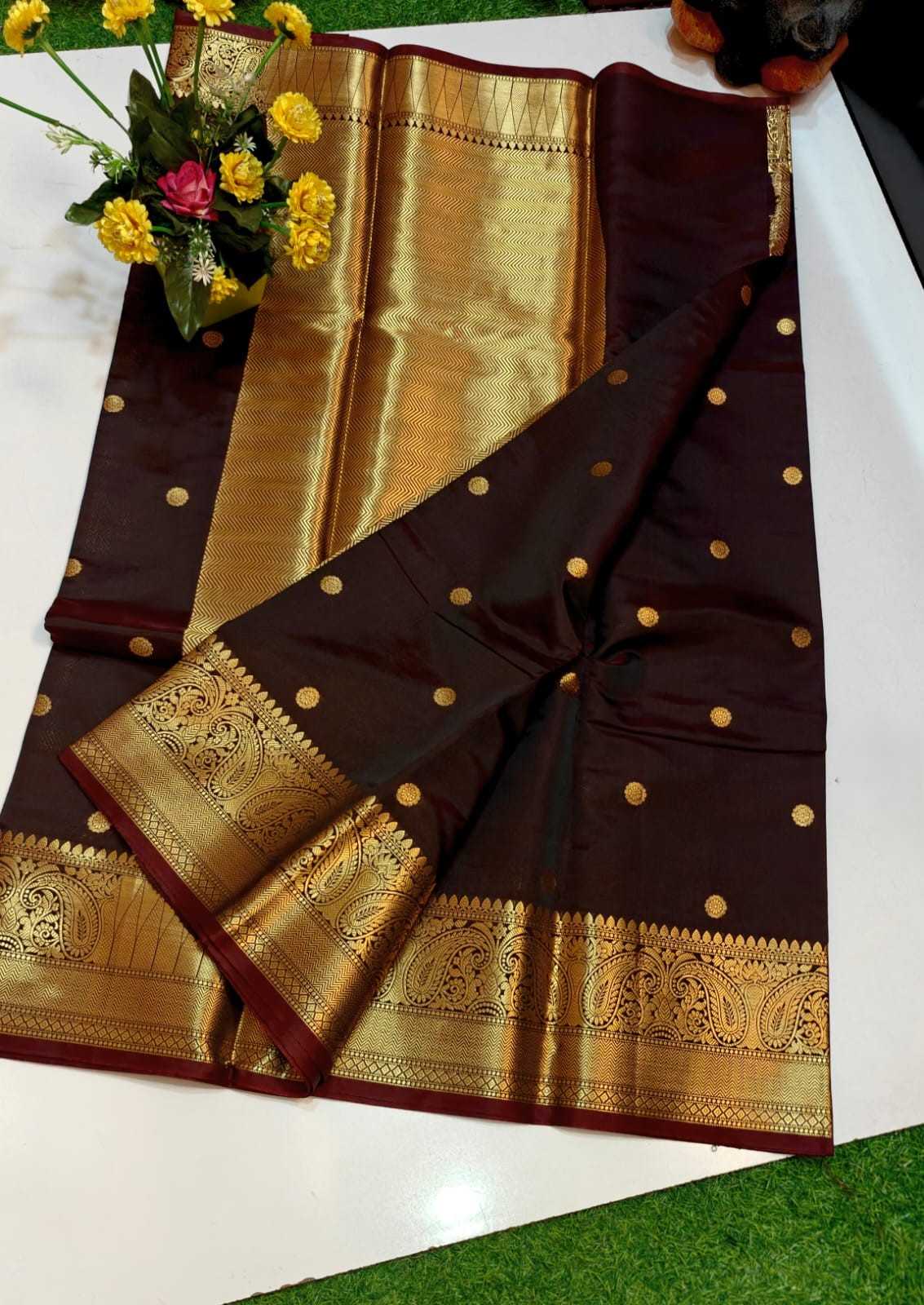 Pallu Banarasi Soft Silk Butta Saree