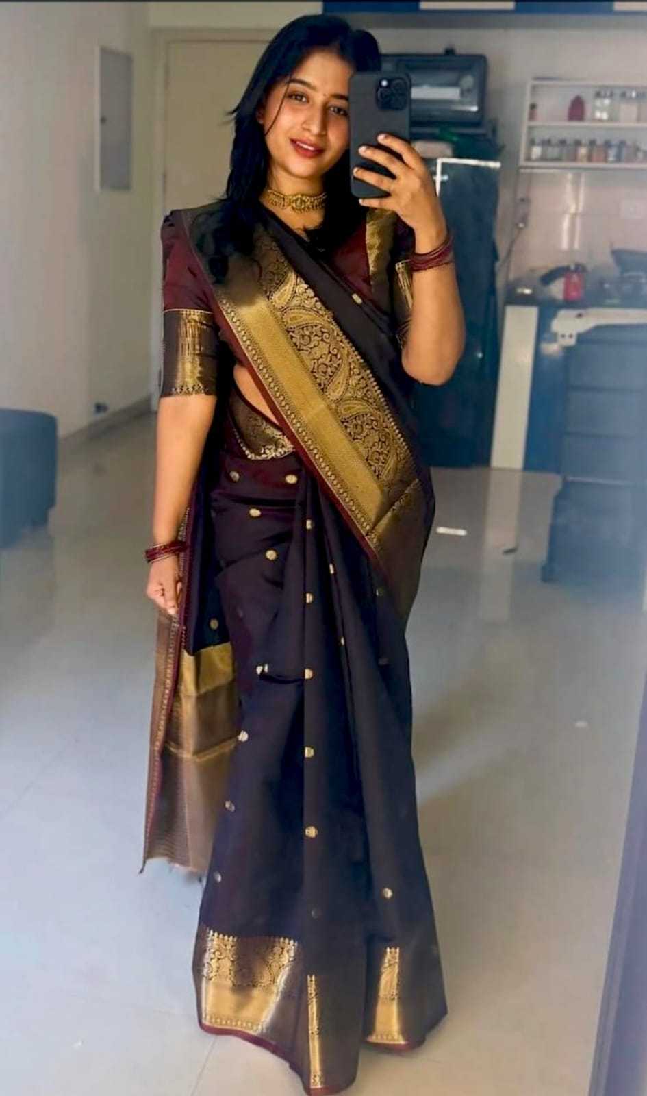 Pallu Banarasi Soft Silk Butta Saree
