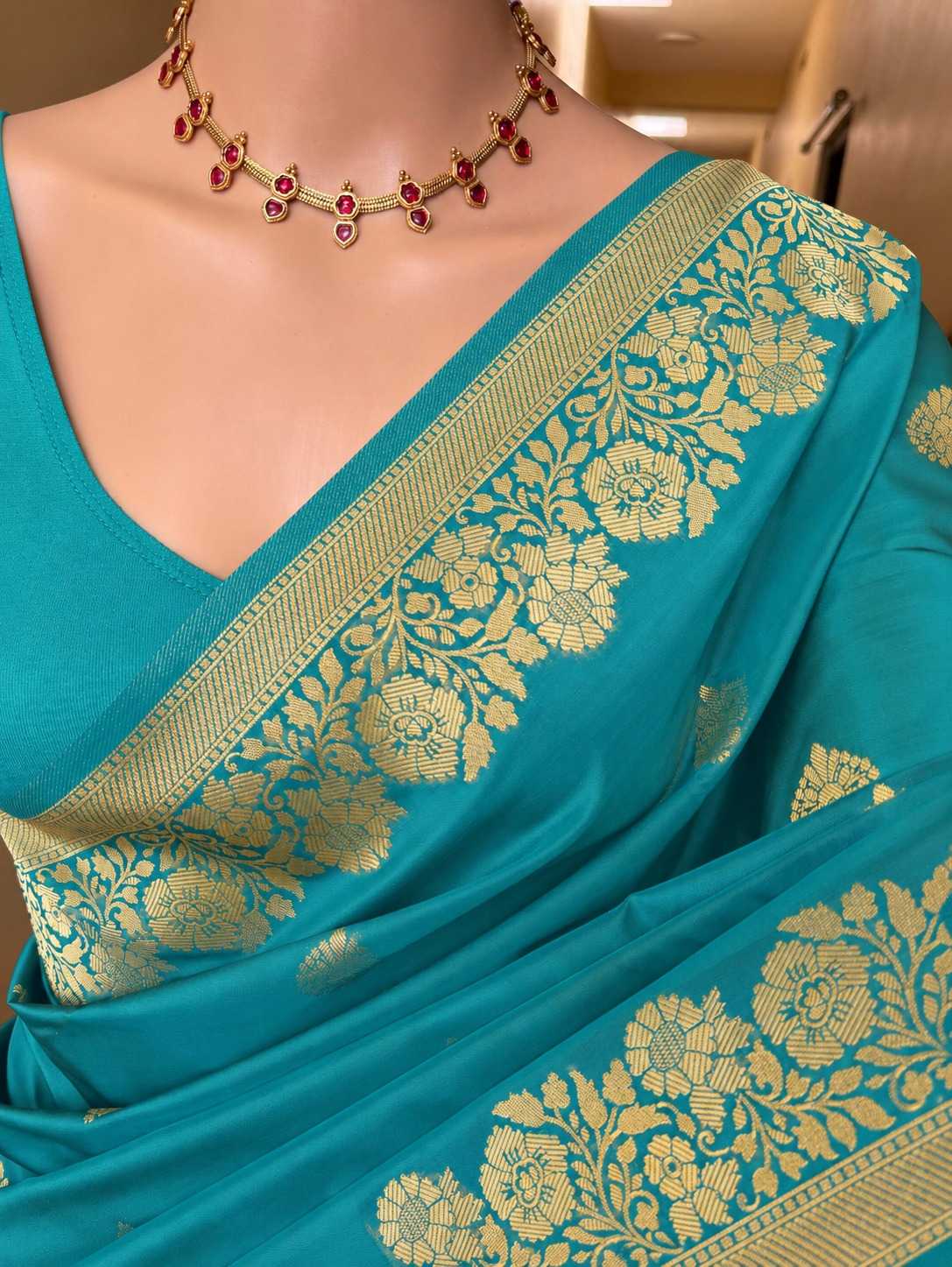 Banarasi Soft Silk Designer Saree in Pink