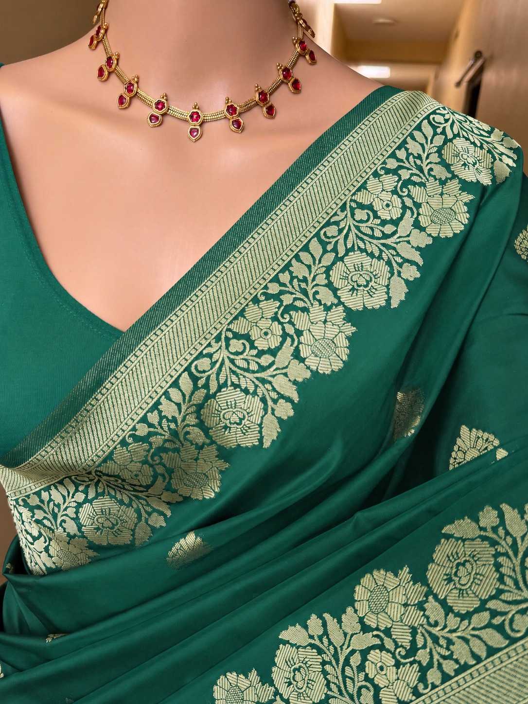 Banarasi Soft Silk Designer Saree in Pink