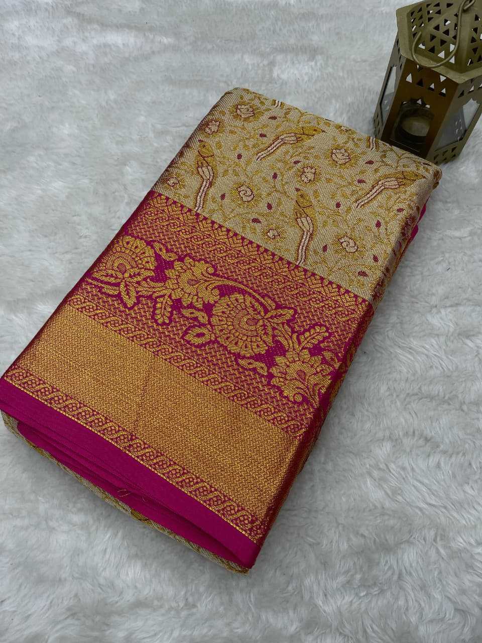 Weaving Kanjivaram Silk Designer Saree