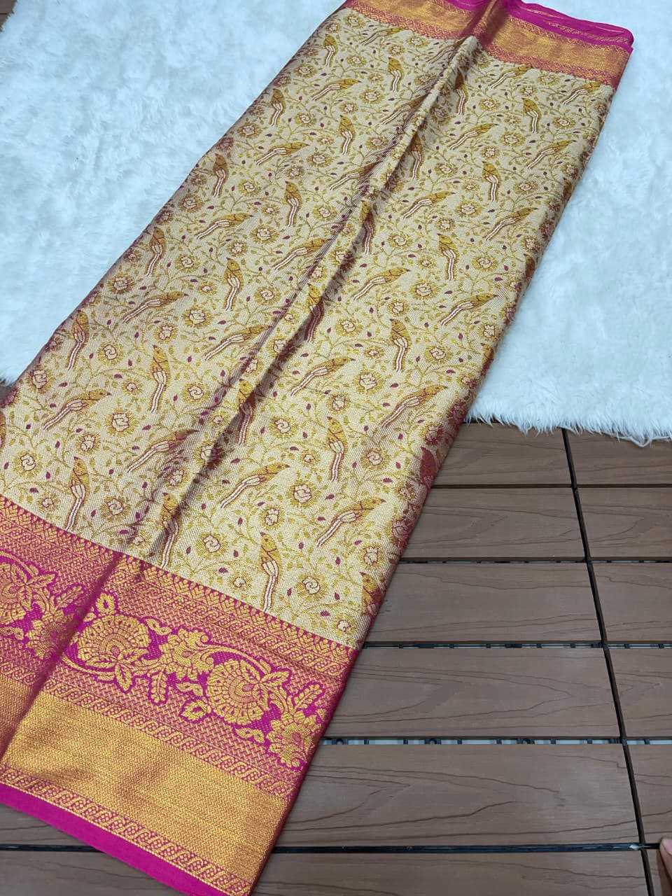 Weaving Kanjivaram Silk Designer Saree