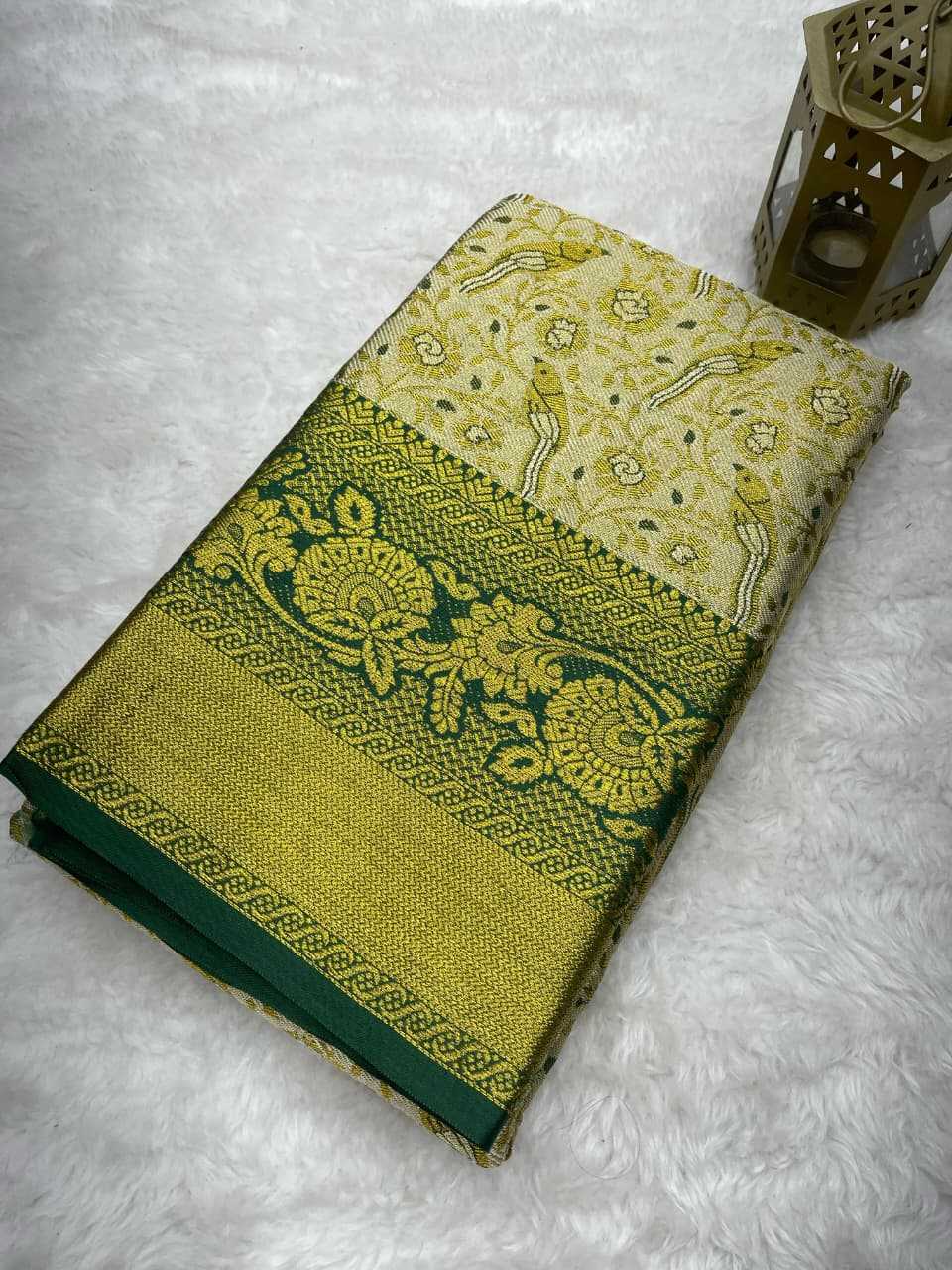 Weaving Kanjivaram Silk Designer Saree