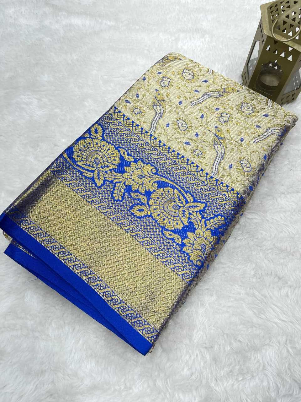 Weaving Kanjivaram Silk Designer Saree