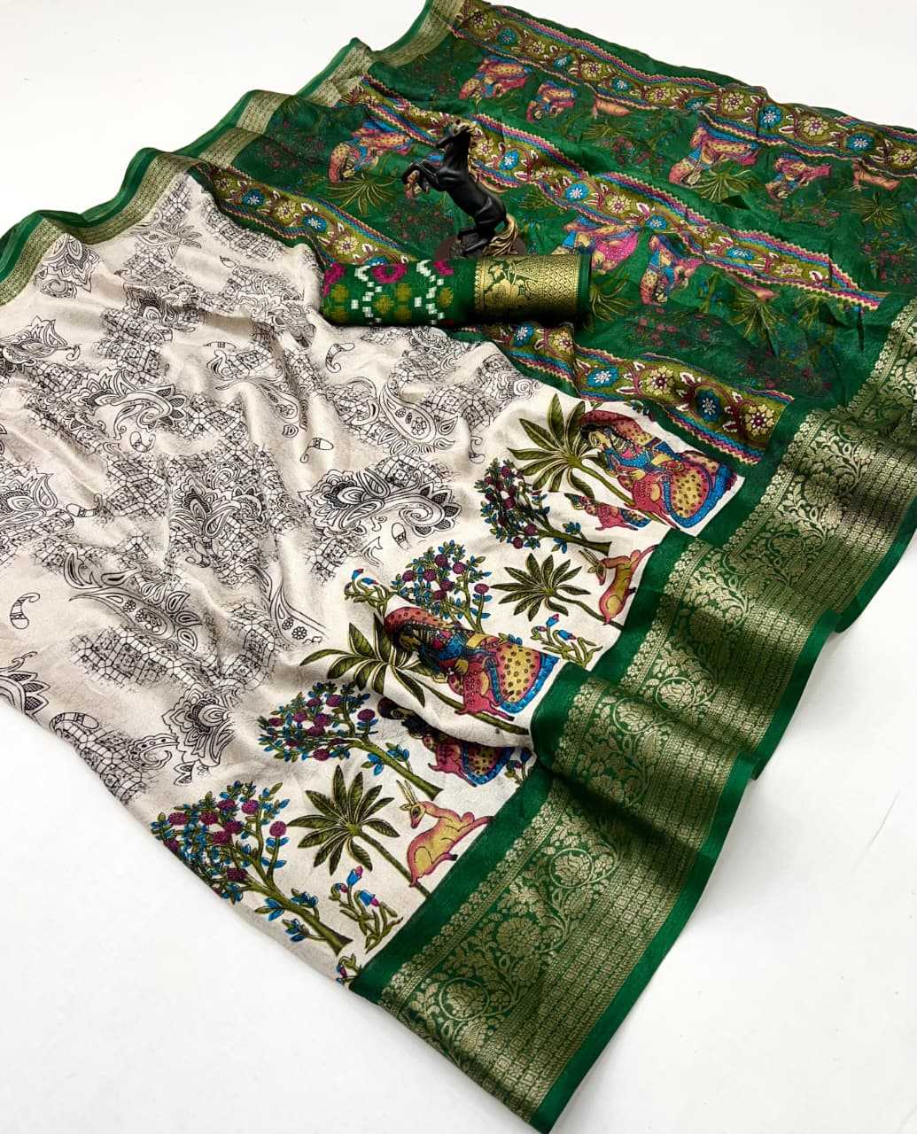 Wow Soft Silk Designer Saree