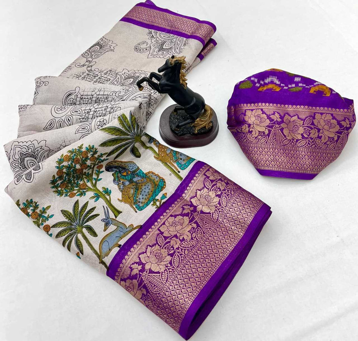 Wow Soft Silk Designer Saree