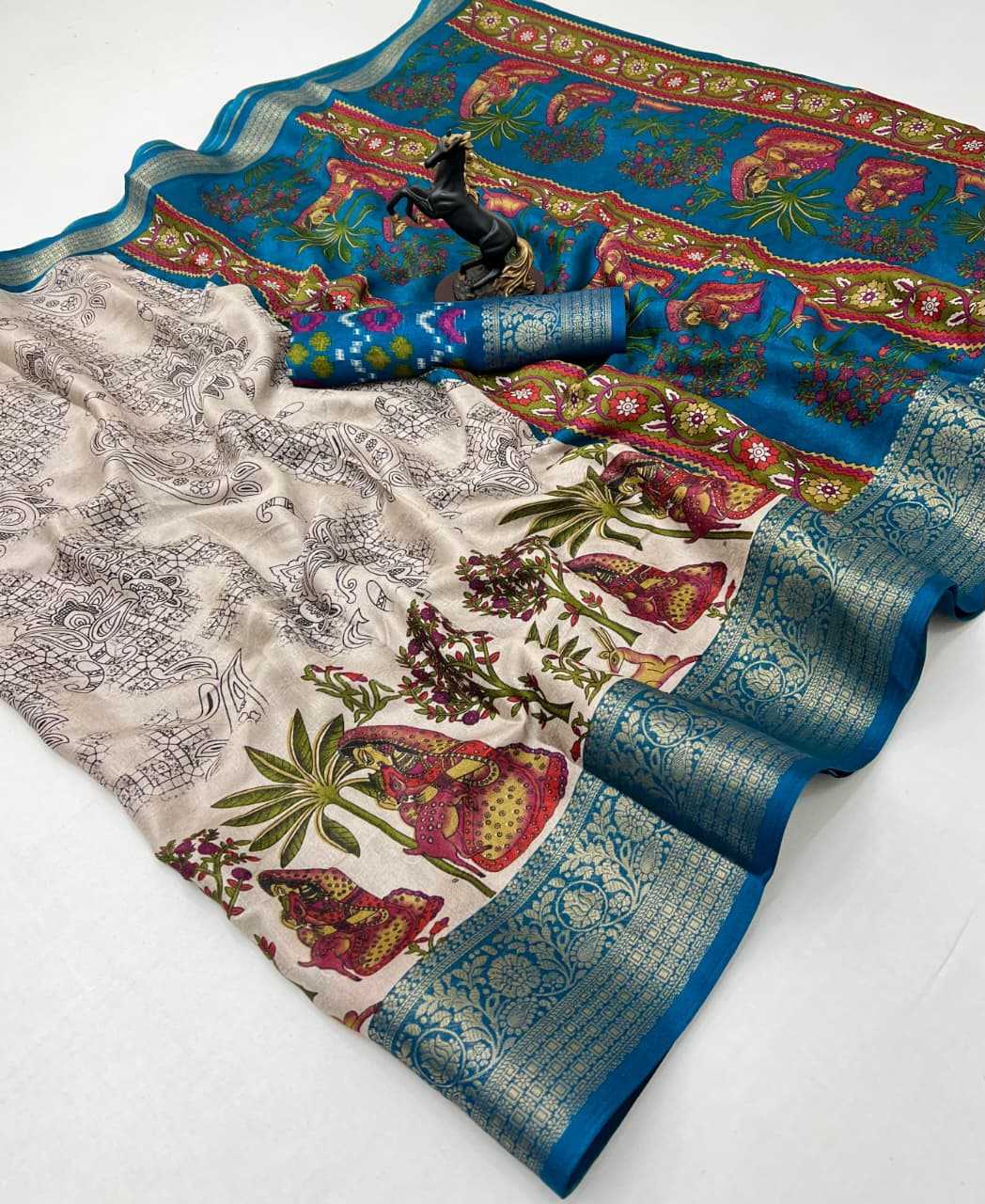 Wow Soft Silk Designer Saree