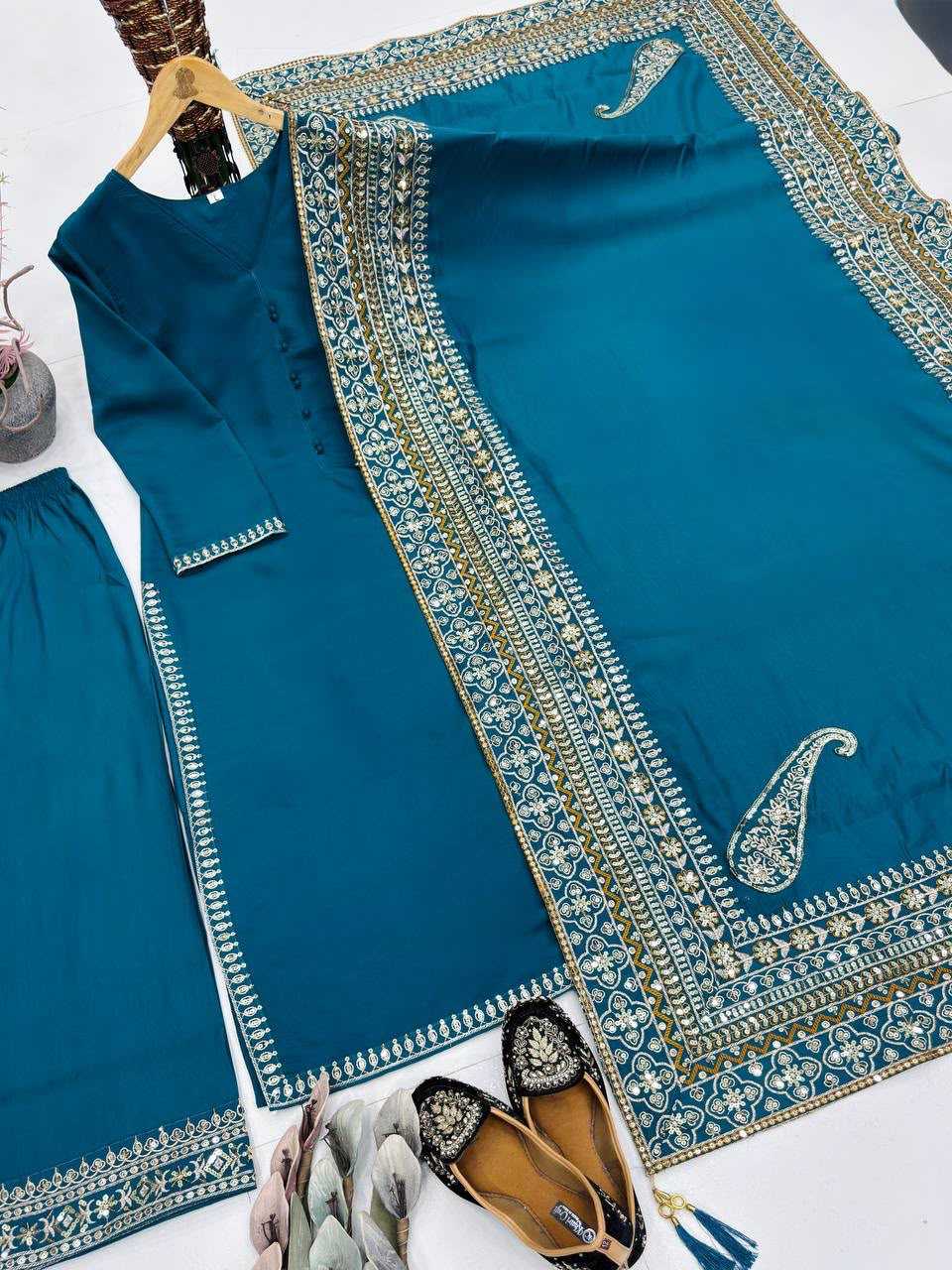 Heavy Roman Silk Embroidery Suit in Wine