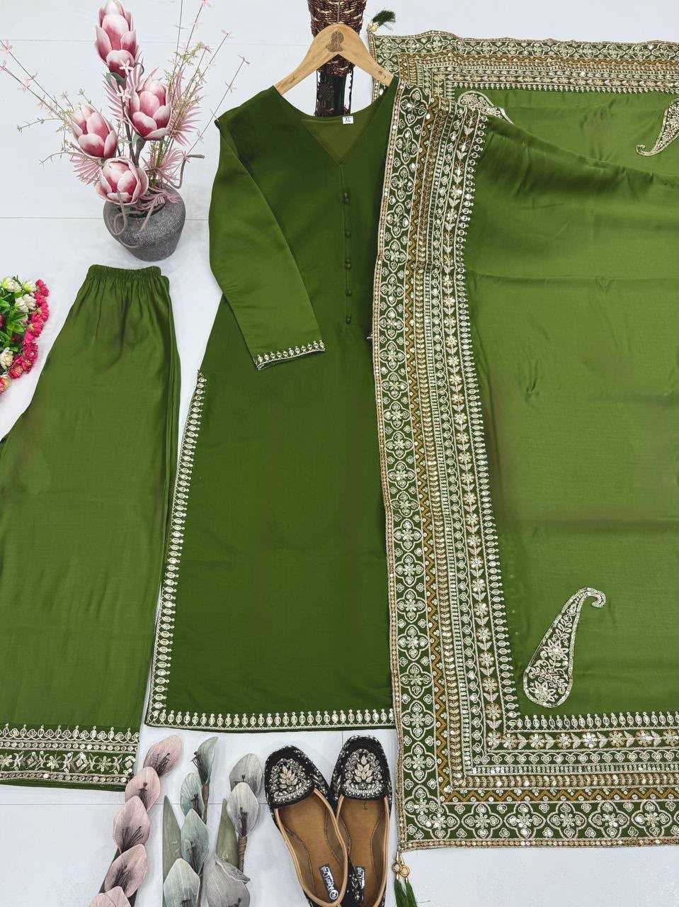Heavy Roman Silk Embroidery Suit in Wine