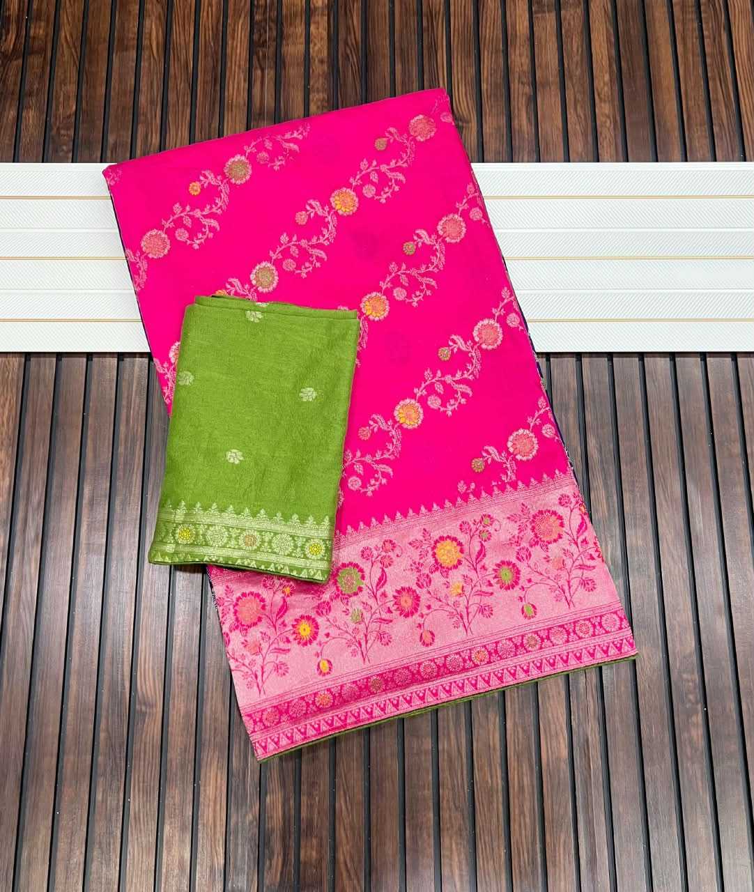 Pure Viscos Georgette Saree